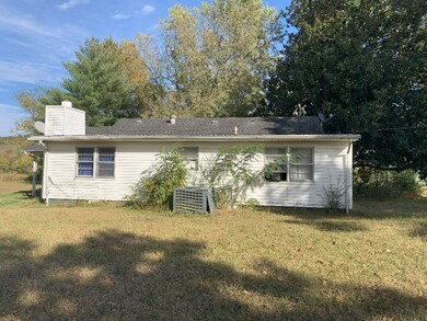 181 Flat Creek School Rd, Shelbyville, TN 37160 - photo 2