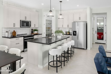 7448 W Cavalier Dr, Glendale, AZ 85303 - photo 6