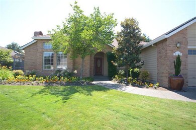 1117 Riverrock Way, Medford, OR 97504 - photo 2