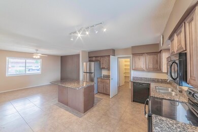 134 E McLellan Rd-0287-HDR