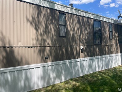 929 N 550 E unit 15, Ogden, UT 84404 - photo 3