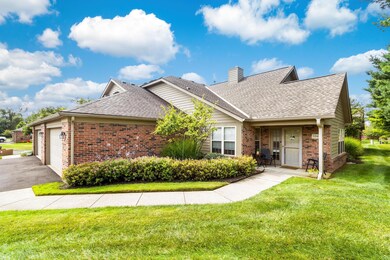 594 Buckthorn Way-2.jpg-FULL