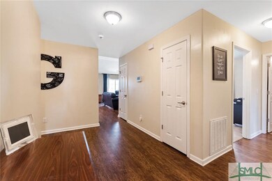 Foyer/Entrance