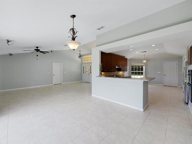 Living/Kitchen
