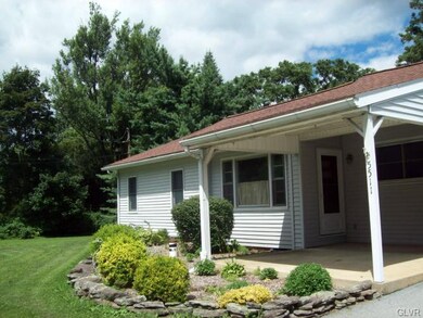 5511 Chestnut St, Emmaus, PA 18049 - photo 2