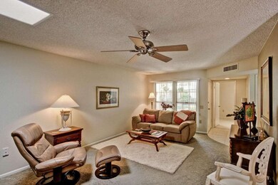 10539 W Wheatridge Dr, Sun City, AZ 85373 - photo 4