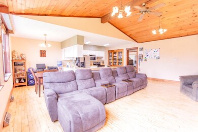 214 S School St, Browntown, WI 53522 - photo 5