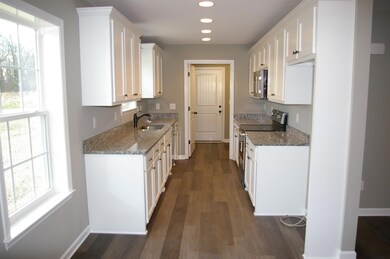 1028 Old Seminary Rd, Manchester, TN 37355 - photo 5