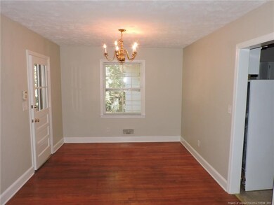 2526 Huntington Rd, Fayetteville, NC 28303 - photo 7