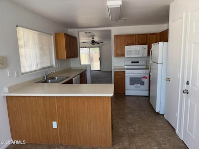 4 - Kitchen