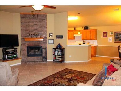 4021 Gyrfalcon Dr, Norman, OK 73072 - photo 5