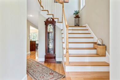 17 Hillside Ln, Newmarket, NH 03857 - photo 2