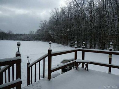 7284 Wilrose Ct, North Tonawanda, NY 14120 - photo 3