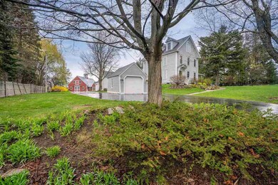 627 Haverhill Rd, Chester, NH 03036 - photo 3