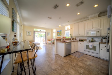 5031 5th Ave. #32