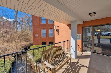 Soap Factory Condos unit 102, Glastonbury, CT 06033 - photo 3