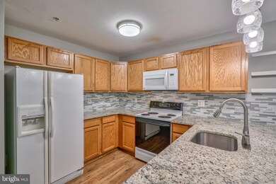 2155 Scotts Crossing Ct unit 302, Annapolis, MD 21401 - photo 7