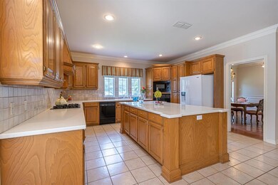 4814 Hallye Ln, Tyler, TX 75703 - photo 6