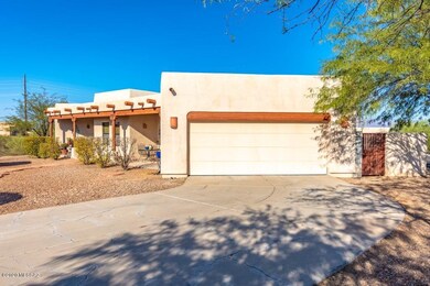 3456 W Whispering Bells Ct__011