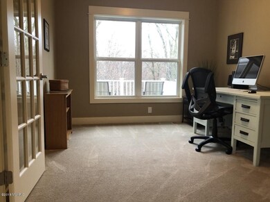 2556 Summit Ridge Dr NE unit 36, Grand Rapids, MI 49505 - photo 6