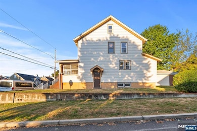 64 E 8th St, Clifton, NJ 07011 - photo 3