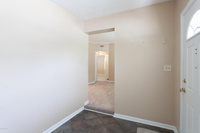 5626 Kimbrell Dr N, Jacksonville, FL 32210 - photo 7