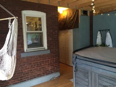 61 Sacandaga Rd, Schenectady, NY 12302 - photo 7