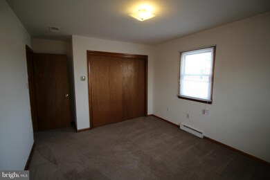1499 N East St, Frederick, MD 21701 - photo 7