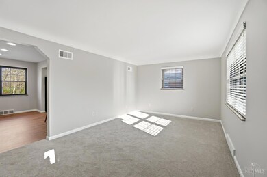 4343 Overton Ln, Cincinnati, OH 45248 - photo 5