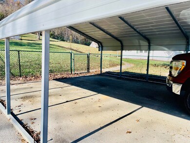 81C72561-2450-4BD9-BA3B-6B69E353C00D