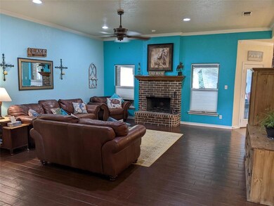 638 Cemetery Rd, Decatur, TX 76234 - photo 7