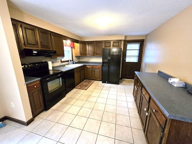 4 Venne Cir, Concord, NH 03301 - photo 4