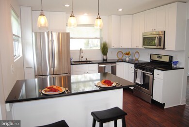 139 Glen Ave, Langhorne, PA 19047 - photo 4