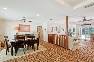 119 Ridgecrest Cir, Denton, TX 76205 - photo 4