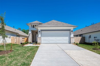 31053 Regal Elm Ln, Conroe, TX 77385 - photo 2