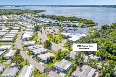 Close to Marina, pools and boat launch