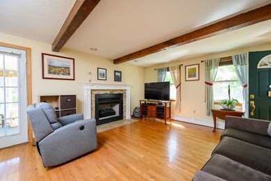 54 Katherine St, North Weymouth, MA 02191 - photo 5