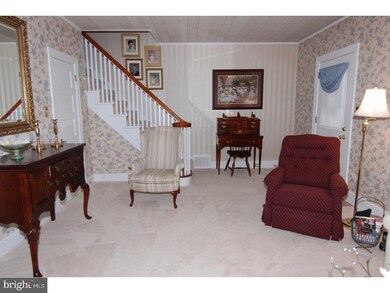 703 Wayne Ave, Reading, PA 19611 - photo 6