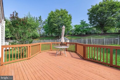 11227 Minstrel Tune Dr, Germantown, MD 20876 - photo 6