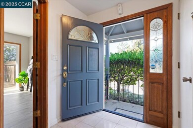 207 Midway Dr, Martinez, CA 94553 - photo 5