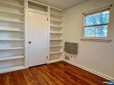 80 Franklin Ave, Fairview, NJ 07022 - photo 7