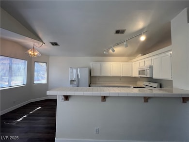 2352 Ramsgate Dr unit 112, Henderson, NV 89074 - photo 7