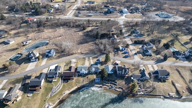Saulk Trail Dr - VL Lake Leann (Aerials)