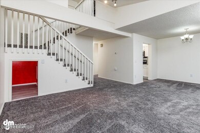 07-Living Room-DW-9706