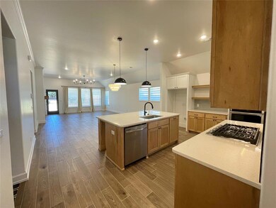 2317 Preserve Edge Dr, Edmond, OK 73034 - photo 6