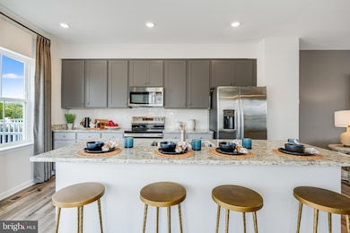 27 Rolling Branch Dr, Ranson, WV 25438 - photo 4