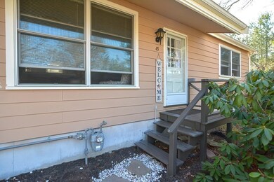 43 Cliff Rd, Buzzards Bay, MA 02532 - photo 2