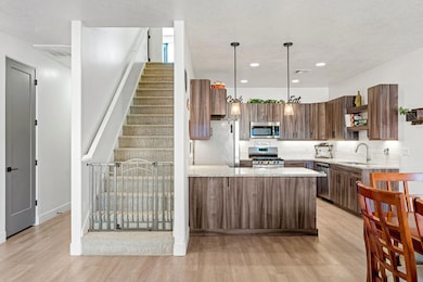 687 S Guy Ln unit 7, Ivins, UT 84738 - photo 6