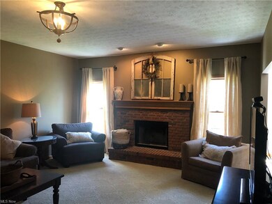 24391 Wilderness Trail, Olmsted Falls, OH 44138 - photo 3