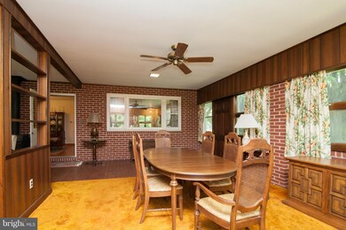 5753 Oakland Rd, Sykesville, MD 21784 - photo 7